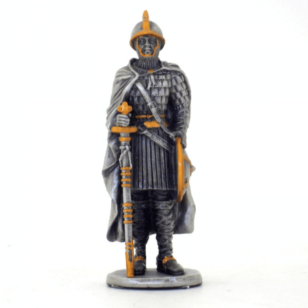 Figurine - Cavalier croisé avec son épée