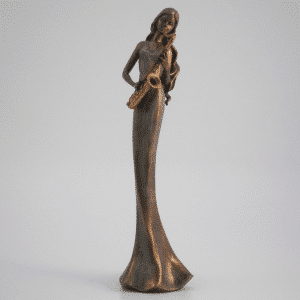 Figurine - Musicienne saxophoniste