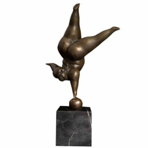 Statue Femme Ronde